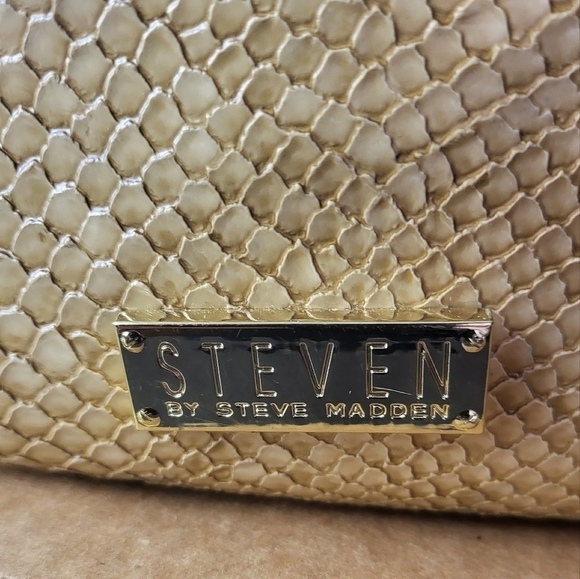 Steven by Steve Madden Snakeskin Zip Front Buckle Large Tote - Picture 7 of 12
